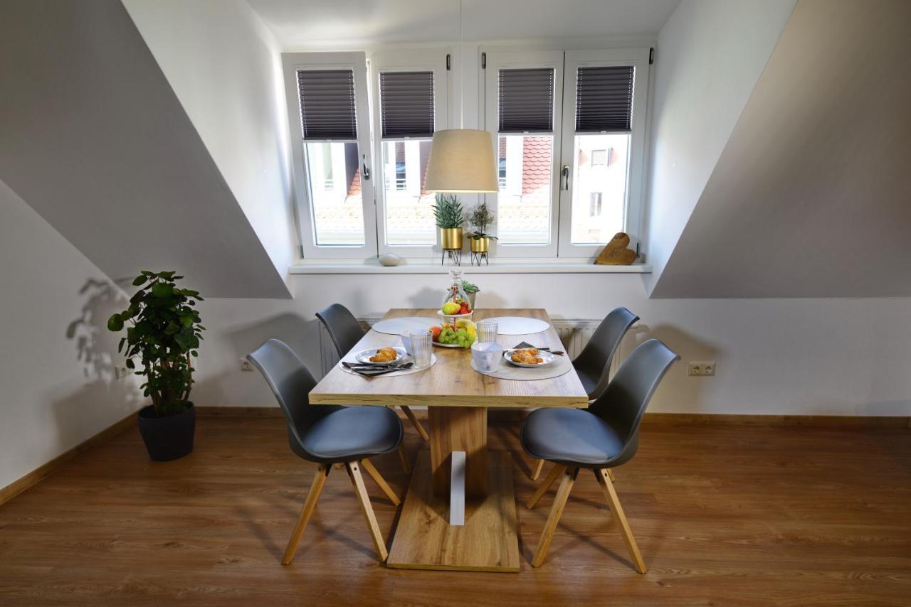 Pretti Apartments - Stilvoll Eingerichtetes Apartment Im Zentrum Von Bamberga Esterno foto